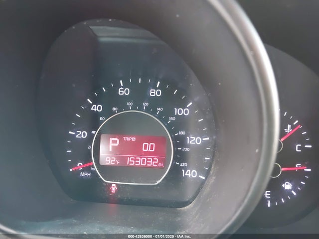 KNDJN2A27J7610570 KIA g