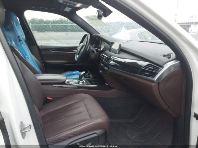 2018 BMW X5 5UXKR0C58J0Y04813 Photo 4