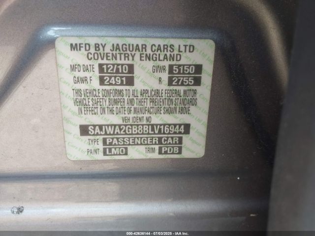 2011 JAGUAR XJ SAJWA2GB8BLV16944 Photo 8