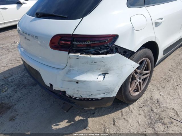 2018 PORSCHE MACAN WP1AA2A5XJLB14626 Photo 5