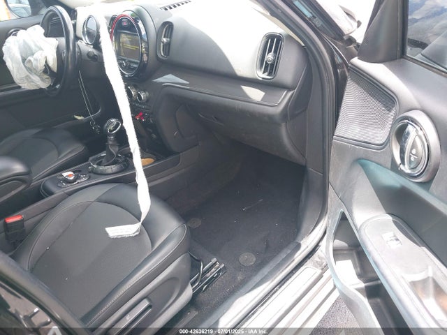 2017 MINI COUNTRYMAN WMZYS7C30H3E06532 Photo 4