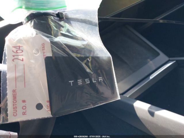 2024 TESLA MODEL 3 5YJ3E1EB5RF832608 Photo 10