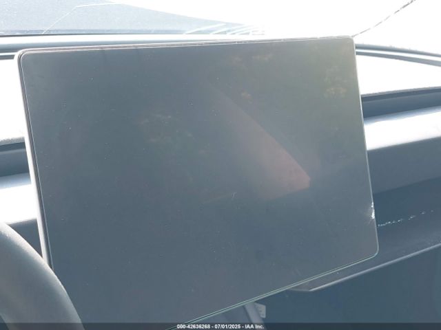 2024 TESLA MODEL 3 5YJ3E1EB5RF832608 Photo 6