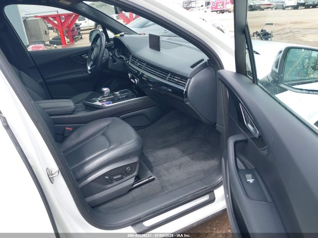 2019 AUDI Q7 WA1LAAF7XKD049152 Photo 4
