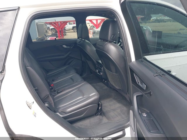 2019 AUDI Q7 WA1LAAF7XKD049152 Photo 7
