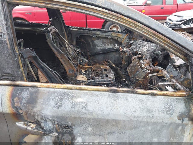 2018 HYUNDAI SONATA 5NPE24AF7JH688514 Photo 4