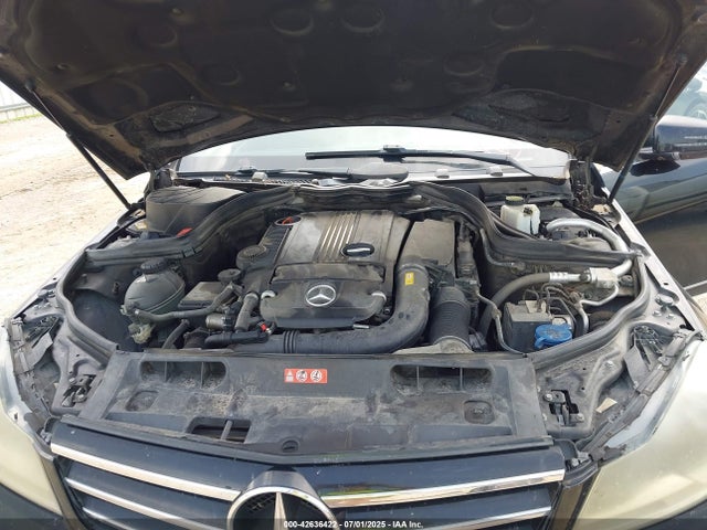 WDDGF4HB8EG207833 Mercedes-Benz 2014