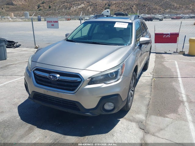 4S4BSENC9J3389333 Subaru u4