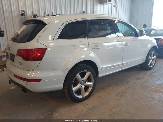 2015 AUDI Q7 WA1WGCFE8FD025394 Photo 3