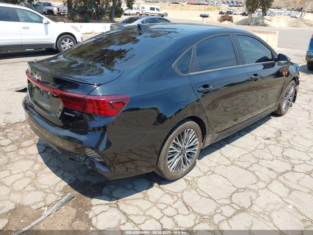 3KPF54AD7PE640289 KIA mpi nu