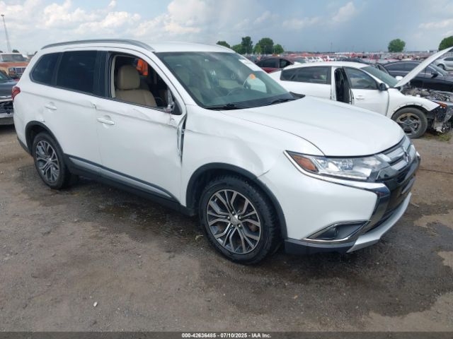 2017 MITSUBISHI OUTLANDER JA4AD3A33HZ038083 Photo 0