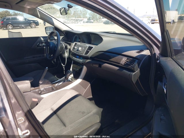 1HGCR2F34HA087733 Honda k24w1