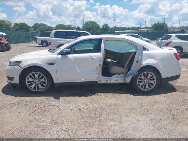 1FAHP2F88GG104542 Ford 2016