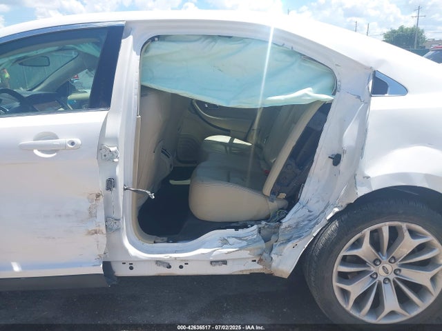 1FAHP2F88GG104542 Ford 2016