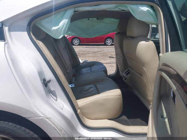1FAHP2F88GG104542 Ford 2016