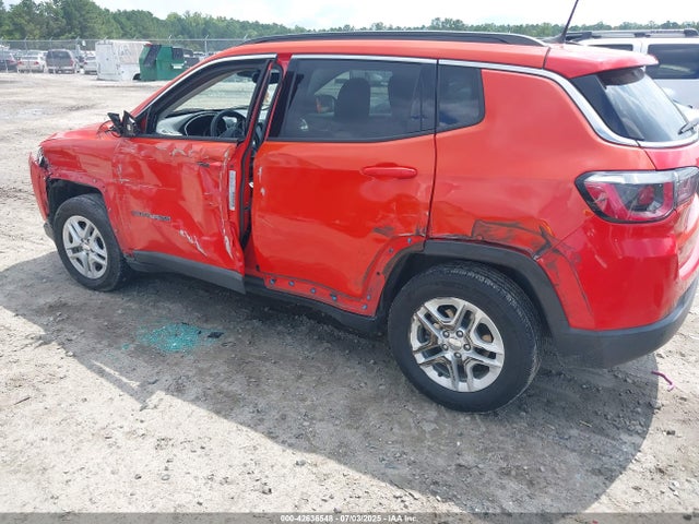3C4NJCAB2KT737176 Jeep Compass