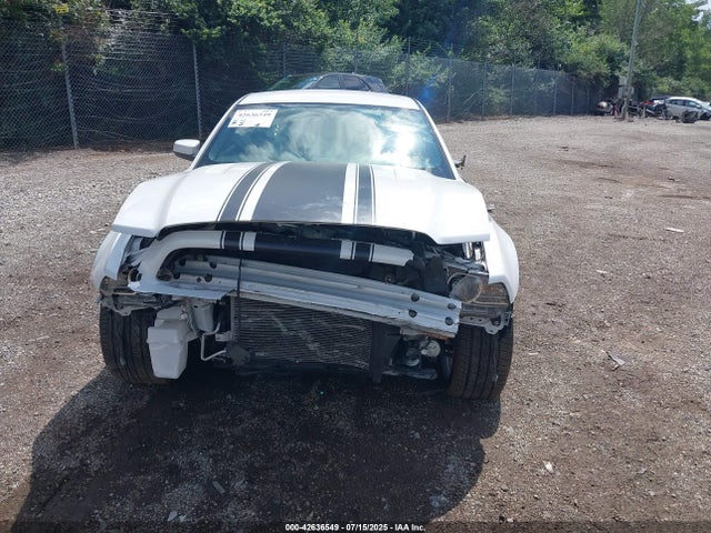 1ZVBP8CF7E5323889 Ford 2014