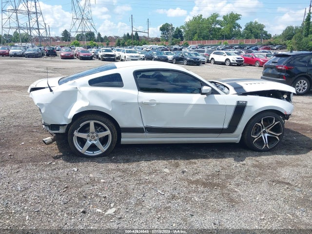 1ZVBP8CF7E5323889 Ford 2014