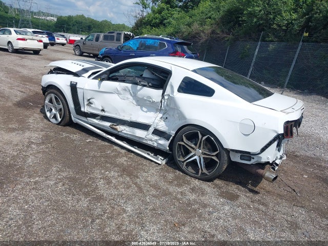 1ZVBP8CF7E5323889 Ford 2014