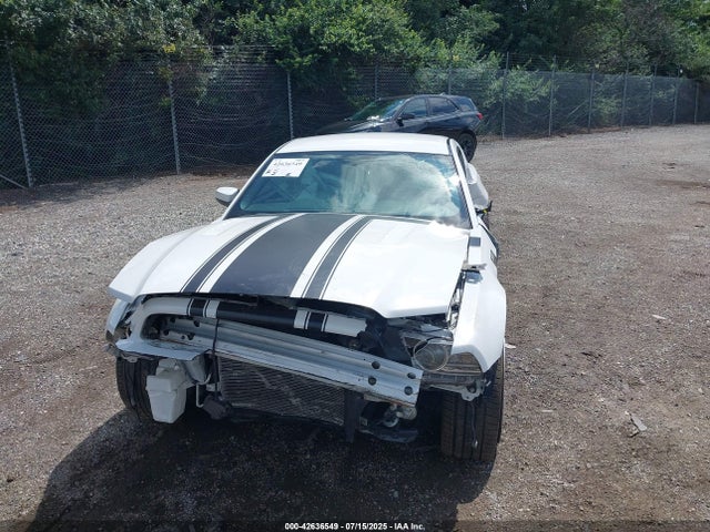 1ZVBP8CF7E5323889 Ford 2014