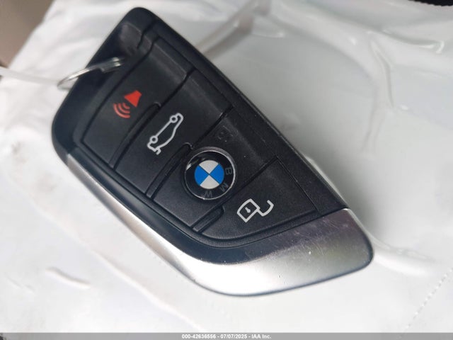 5UXTY3C01M9G76236 BMW X3