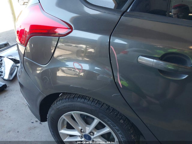 Ford 2.0l gdi 2017 1FADP3K22HL272613 Image 18