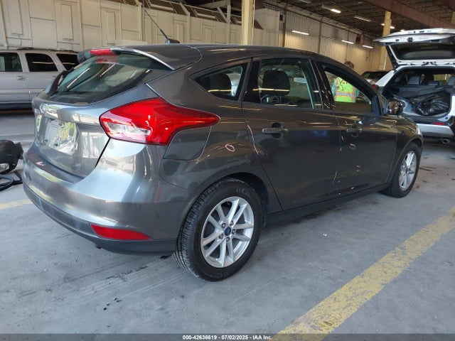 Ford 2.0l gdi 2017 1FADP3K22HL272613 Image 4