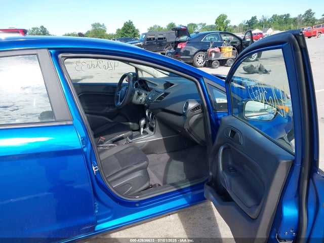 Ford 2019 2019 3FADP4EJ0KM165364 Image 5
