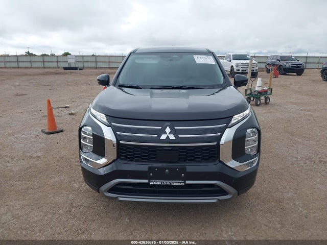 Mitsubishi Outlander 2025 JA4J3VA80SZ019590 Image 12