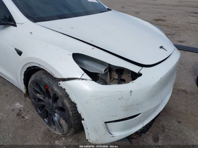 2023 TESLA MODEL Y 7SAYGDEF2PF708669 Photo 5