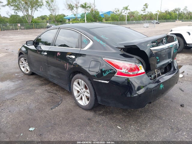 Nissan 2015 2015 1N4AL3AP0FC243409 Image 3