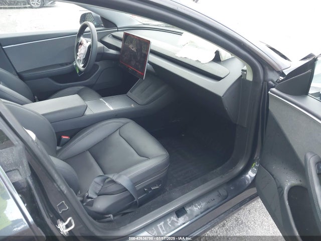 2024 TESLA MODEL 3 5YJ3E1EA1RF757090 Photo 4