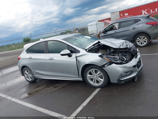 Aukcja sprzedaży 2018 Chevrolet Cruze Lt Auto, vin: 3G1BE6SM3JS649338, numer aukcji: 42636914