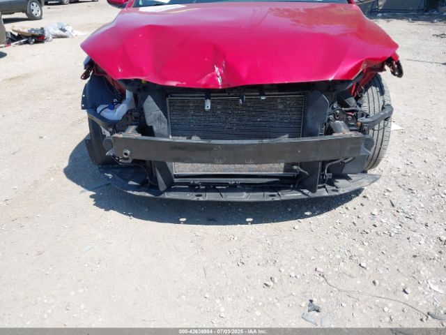 2018 HYUNDAI ELANTRA KMHD74LF0JU631857 Photo 5