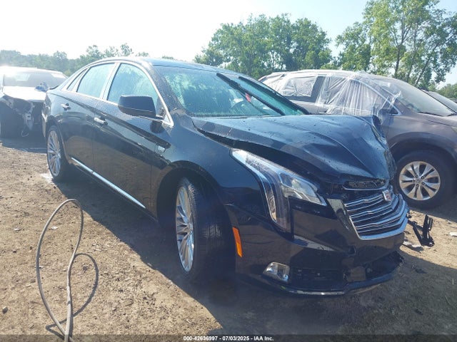 2018 CADILLAC XTS 2G61T5S36J9148051 Photo 0