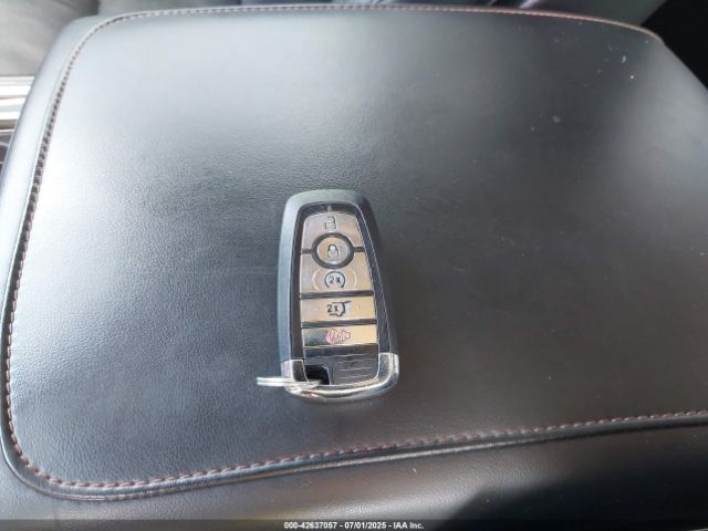 2021 LINCOLN AVIATOR 5LM5J7XC1MGL09249 Photo 10