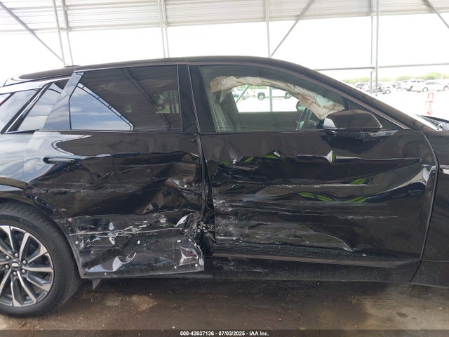 1GYKPVRK5RZ133796 Cadillac x0d + ec6