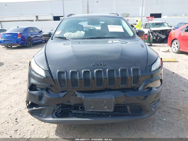 1C4PJLAB4HW661486 Jeep 2017