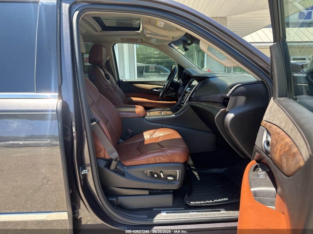 2016 CADILLAC ESCALADE 1GYS4BKJ4GR185698 Photo 4