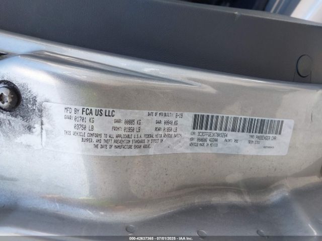 2019 FIAT 500E 3C3CFFGE1KT803264 Photo 8