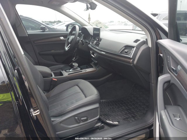2021 AUDI Q5 WA1AAAFY1M2125615 Photo 4