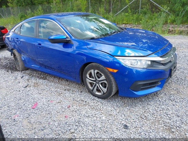 Auction sale of the 2018 Honda Civic Lx, vin: 2HGFC2F54JH532687, lot number: 42637623