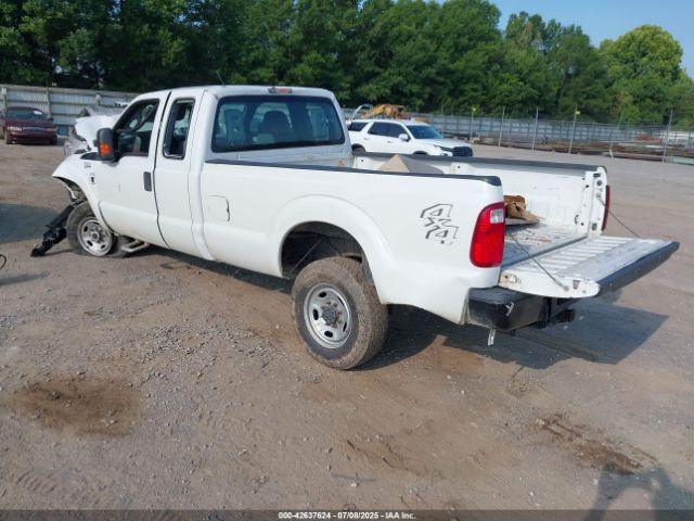 2012 FORD F-250 1FT7X2B64CEC70511 Photo 2