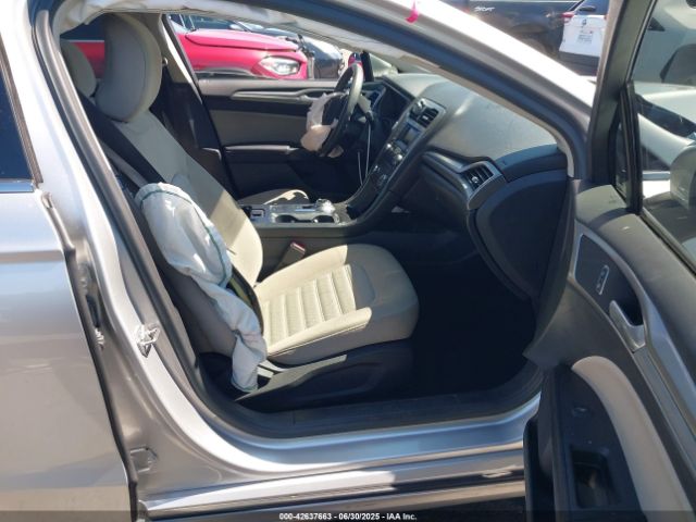 2017 FORD FUSION 3FA6P0G74HR201006 Photo 4