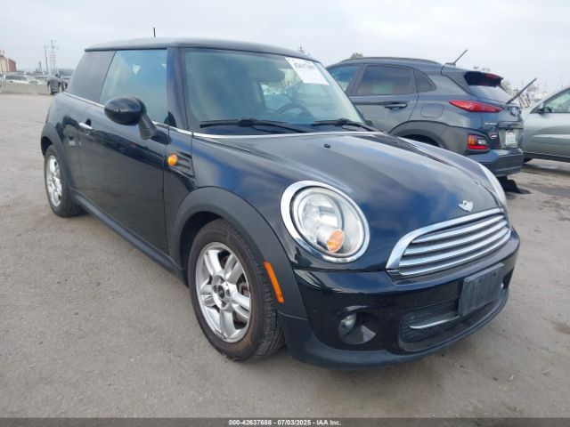 2011 MINI COOPER WMWSU3C50BT098905