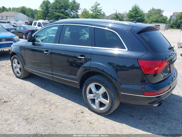 2015 AUDI Q7 WA1CGAFE1FD003065 Photo 2