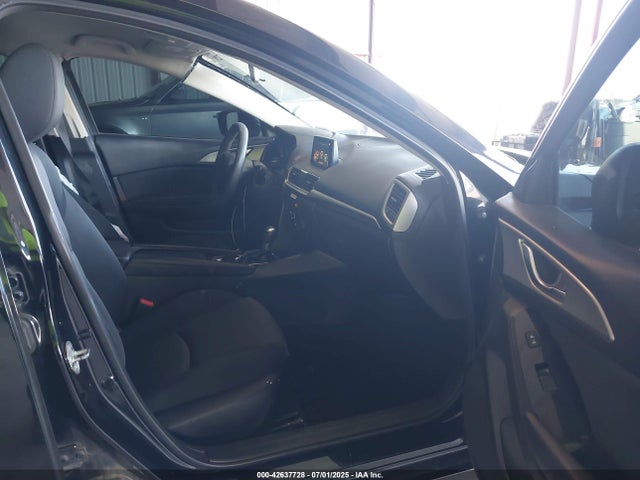 3MZBN1U7XHM112673 Mazda pe