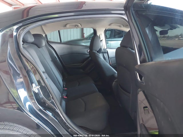 3MZBN1U7XHM112673 Mazda pe