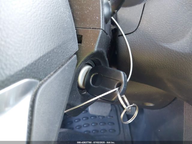 1FADP3F25EL327318 Ford 2014