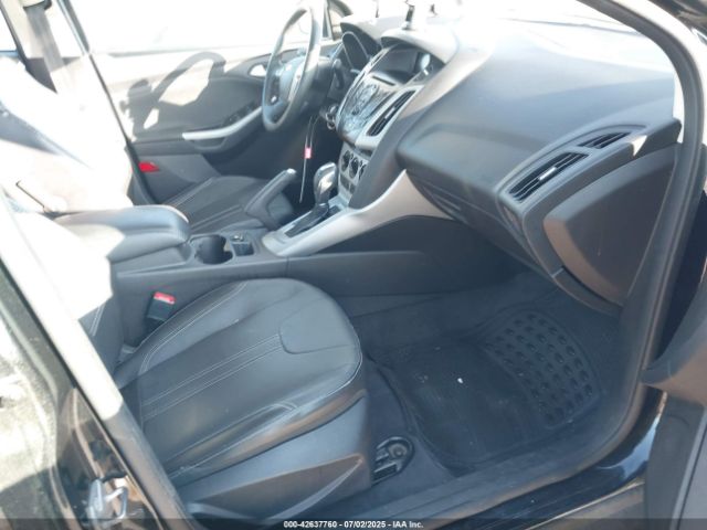 1FADP3F25EL327318 Ford 2014